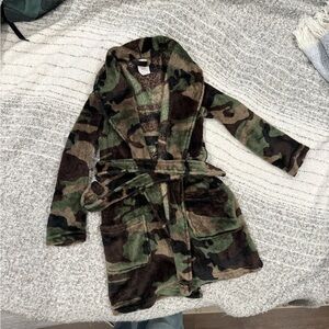 Wonder Nation Camouflage Plush Robe